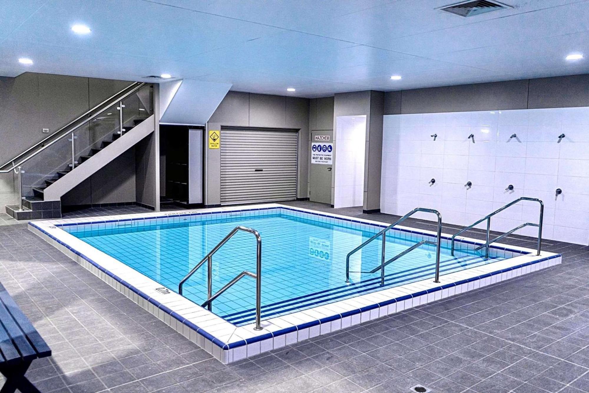 Quality Hotel Taylors Lakes Extérieur photo