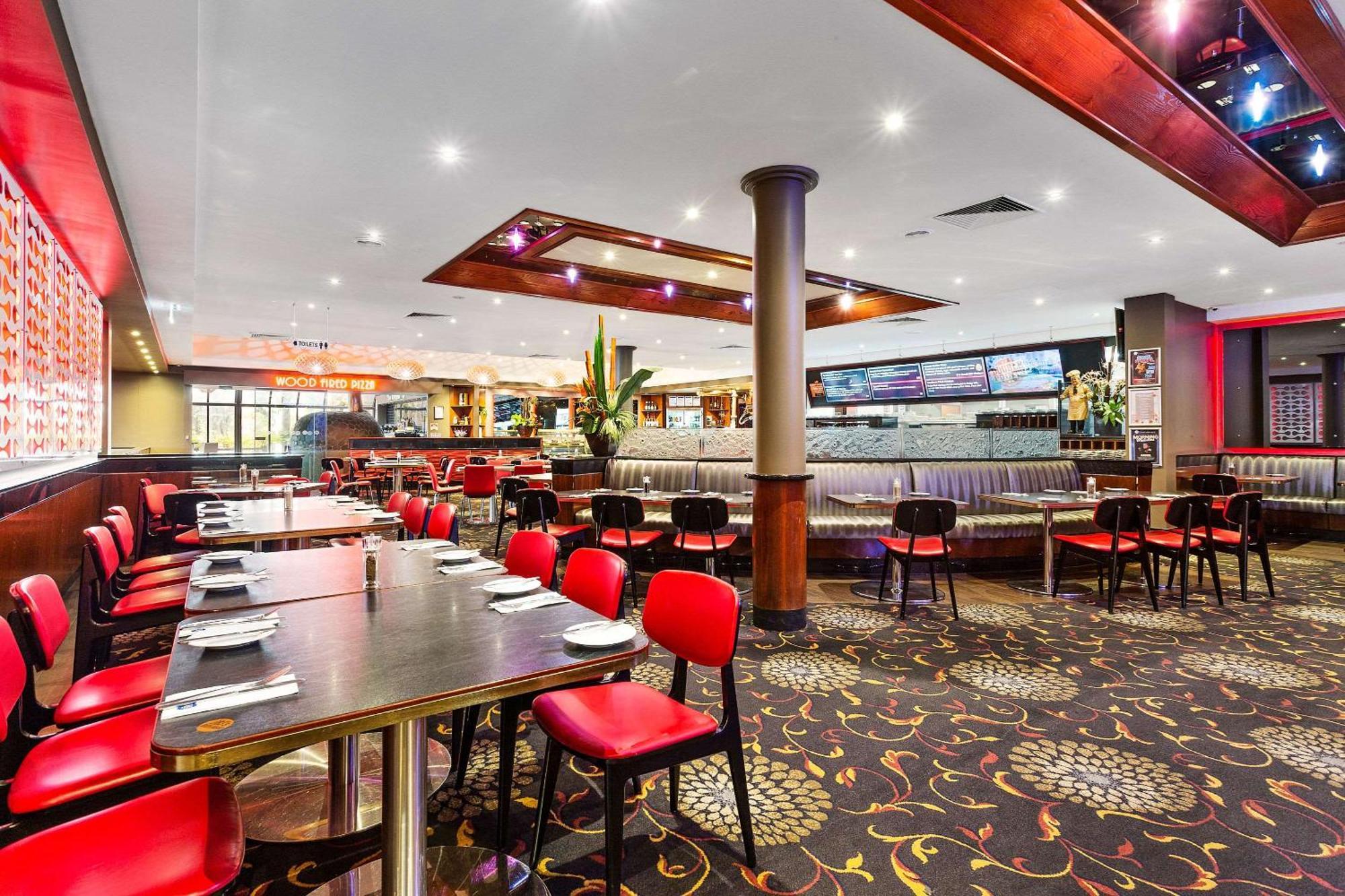 Quality Hotel Taylors Lakes Extérieur photo