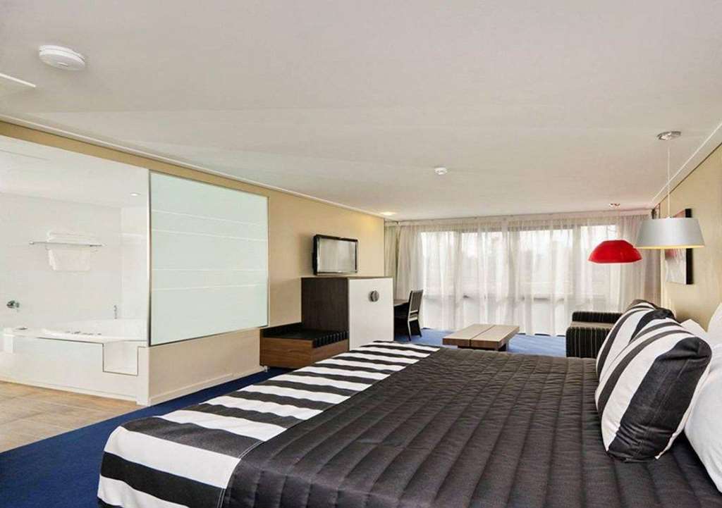 Quality Hotel Taylors Lakes Chambre photo