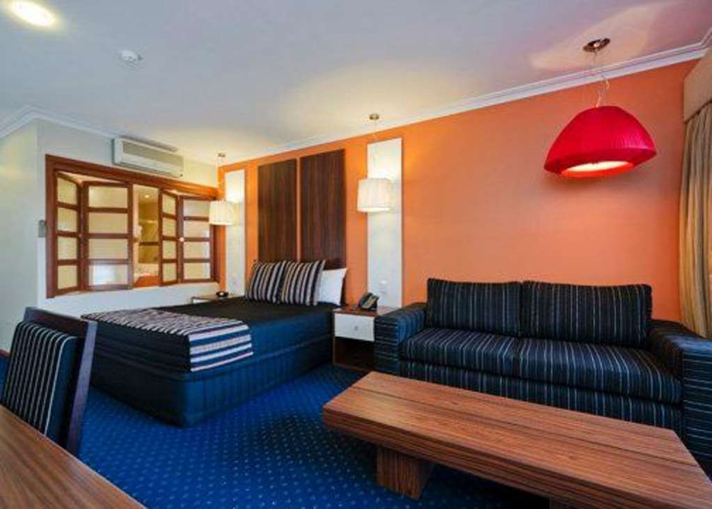 Quality Hotel Taylors Lakes Chambre photo