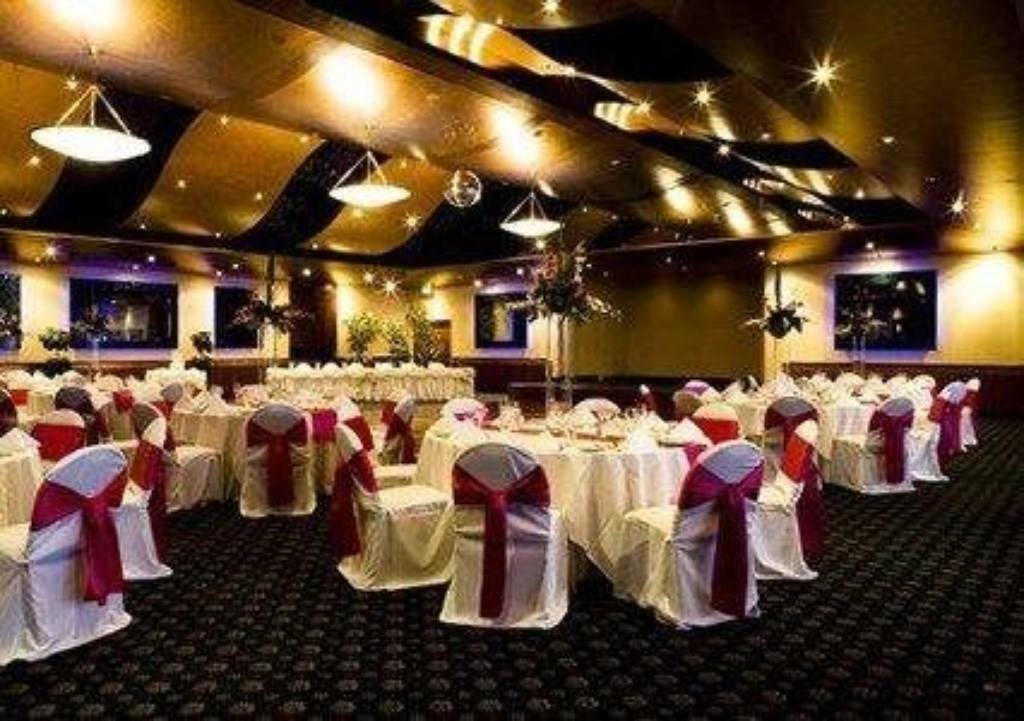 Quality Hotel Taylors Lakes Extérieur photo