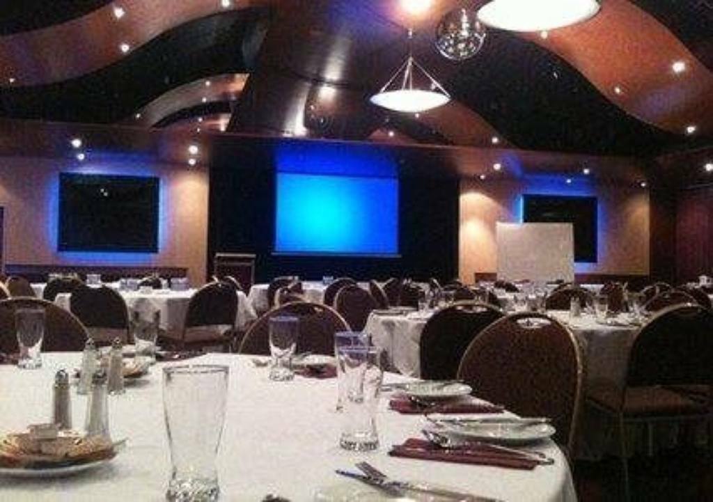 Quality Hotel Taylors Lakes Extérieur photo
